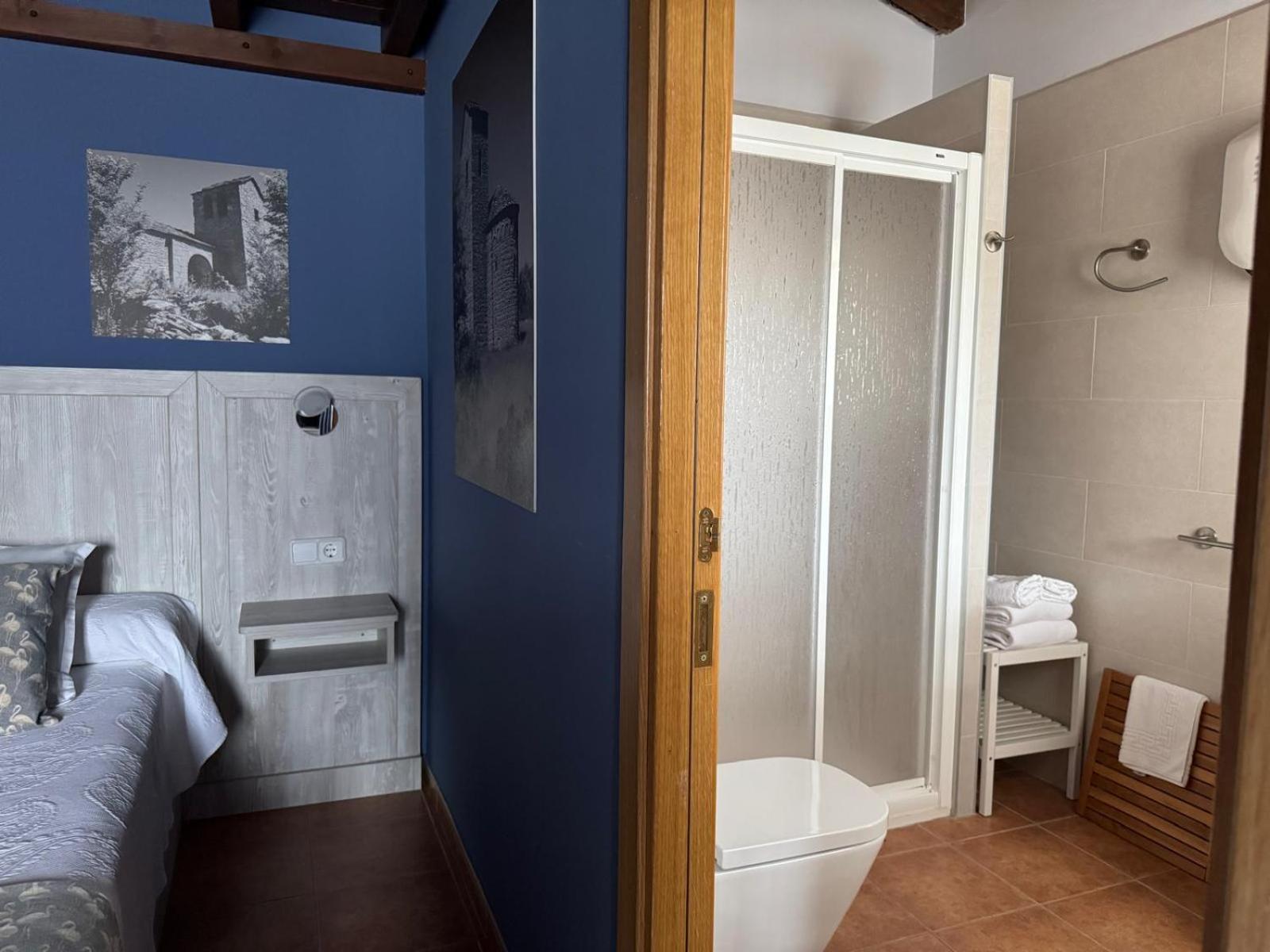 Hotel Guara Inluka Las Almunias Bagian luar foto